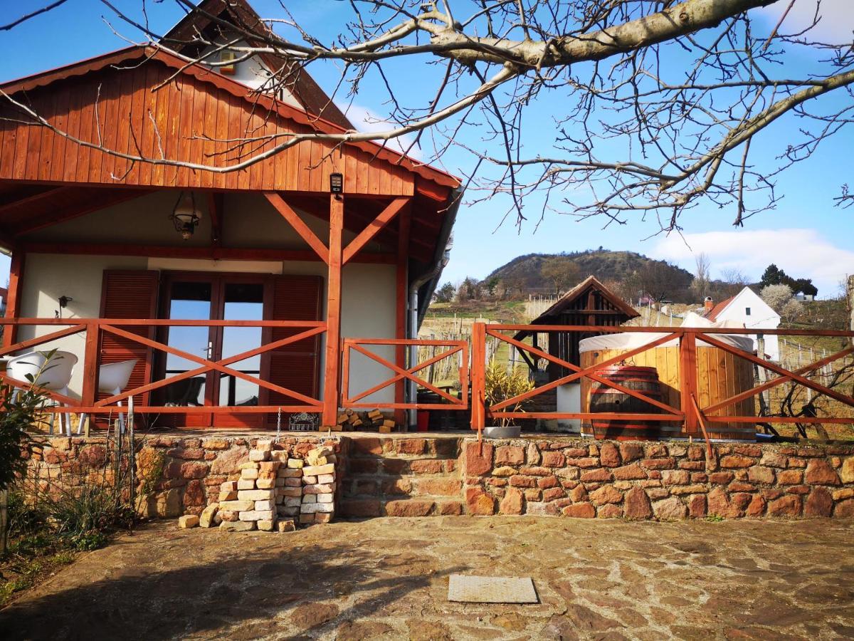 Szent Gyoergy Cottage Hegymagas Esterno foto